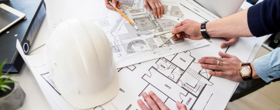 Cómo evaluar a un contratista antes de una construcción